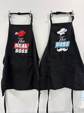 Couples 'The Real Boss' & 'The Boss' Black Aprons